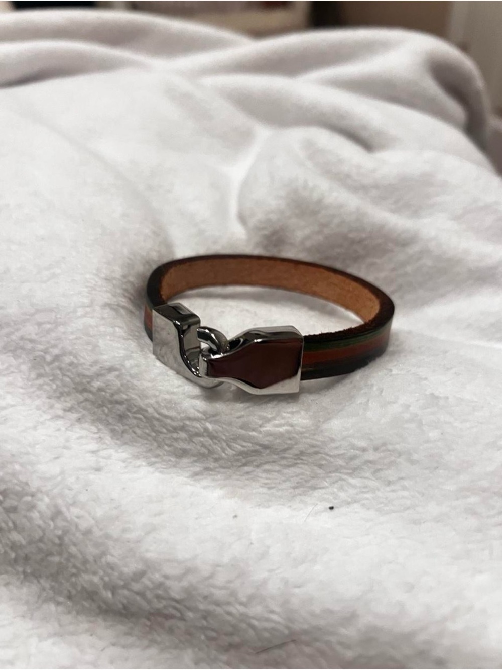 Source Unknown Men's Leather Bracelet with Brown and Green Stripes